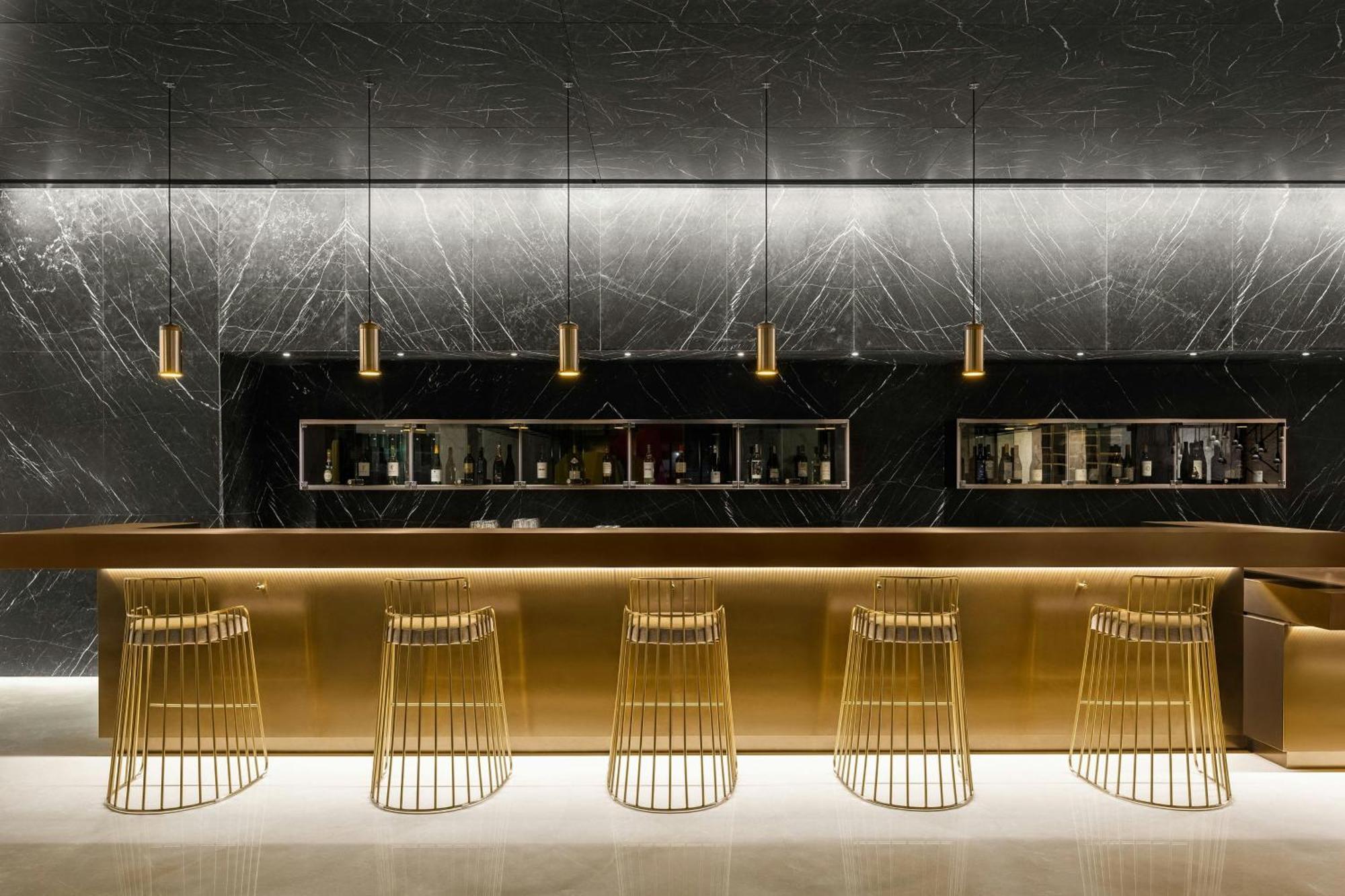 Le Meridien Taichung Luaran gambar The bar at the 2018-opened lounge