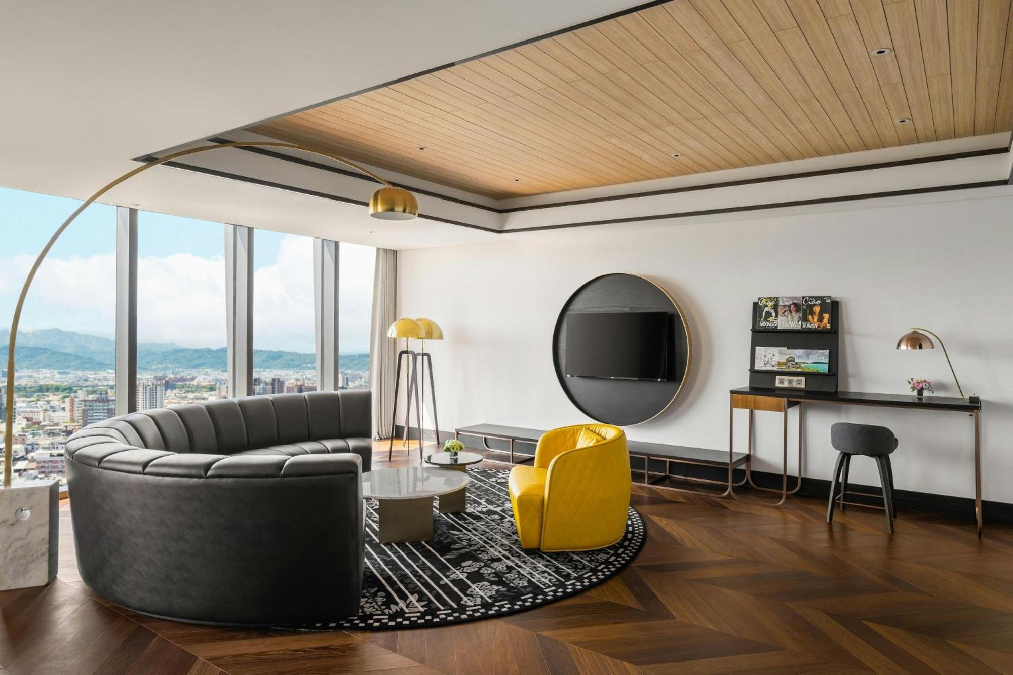 Le Meridien Taichung Luaran gambar The Living Room at The Landmark